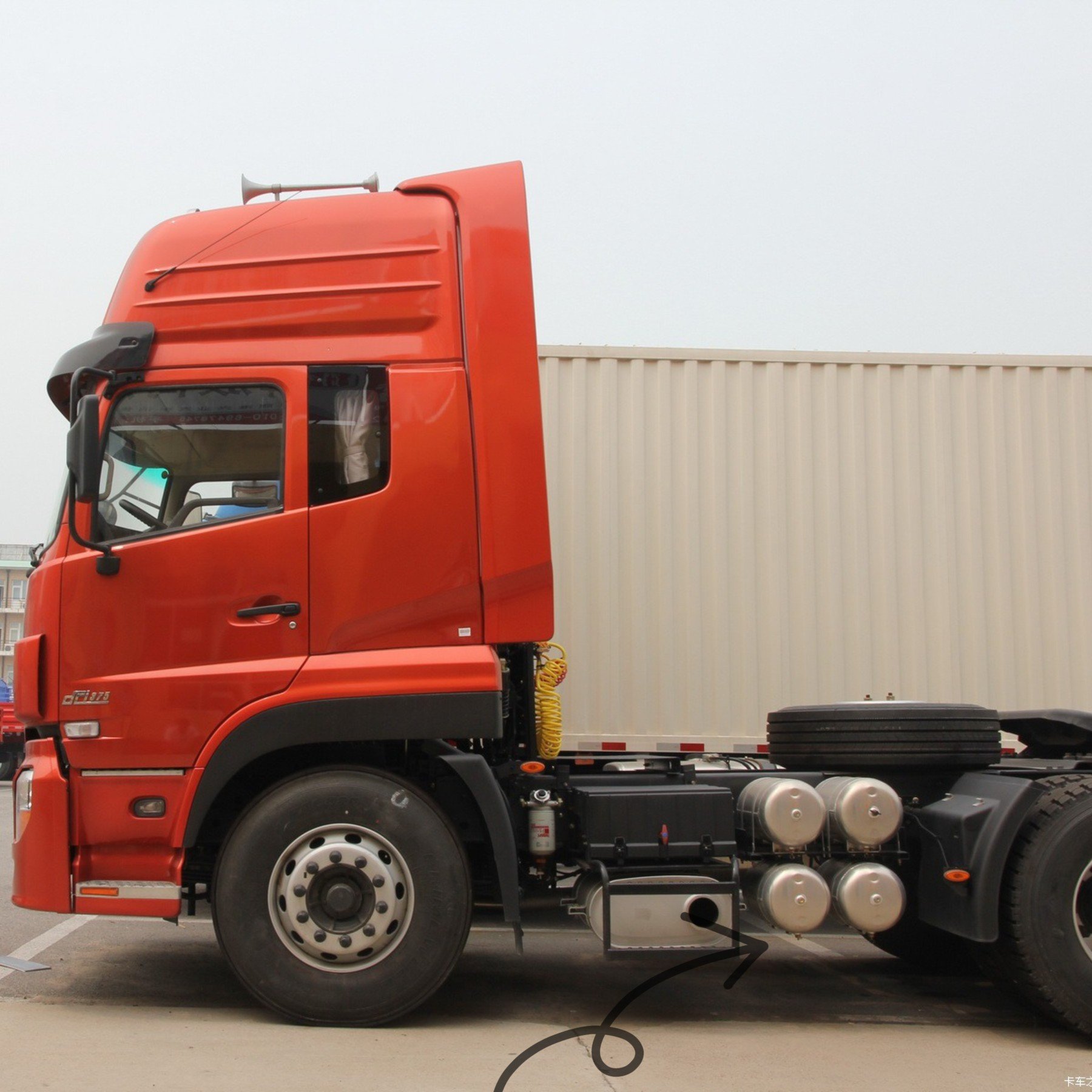 High-Quality Truck Air Reservoir Tank | Heavy-Duty Air Brake System Air Tank Manufacturer